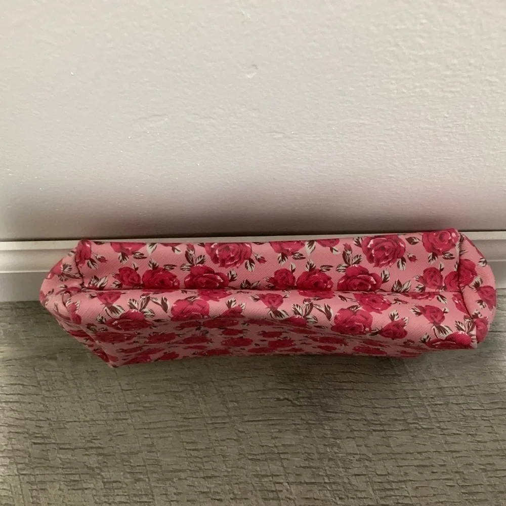 LOGO Lori Goldstein Floral Cosmetic Bag